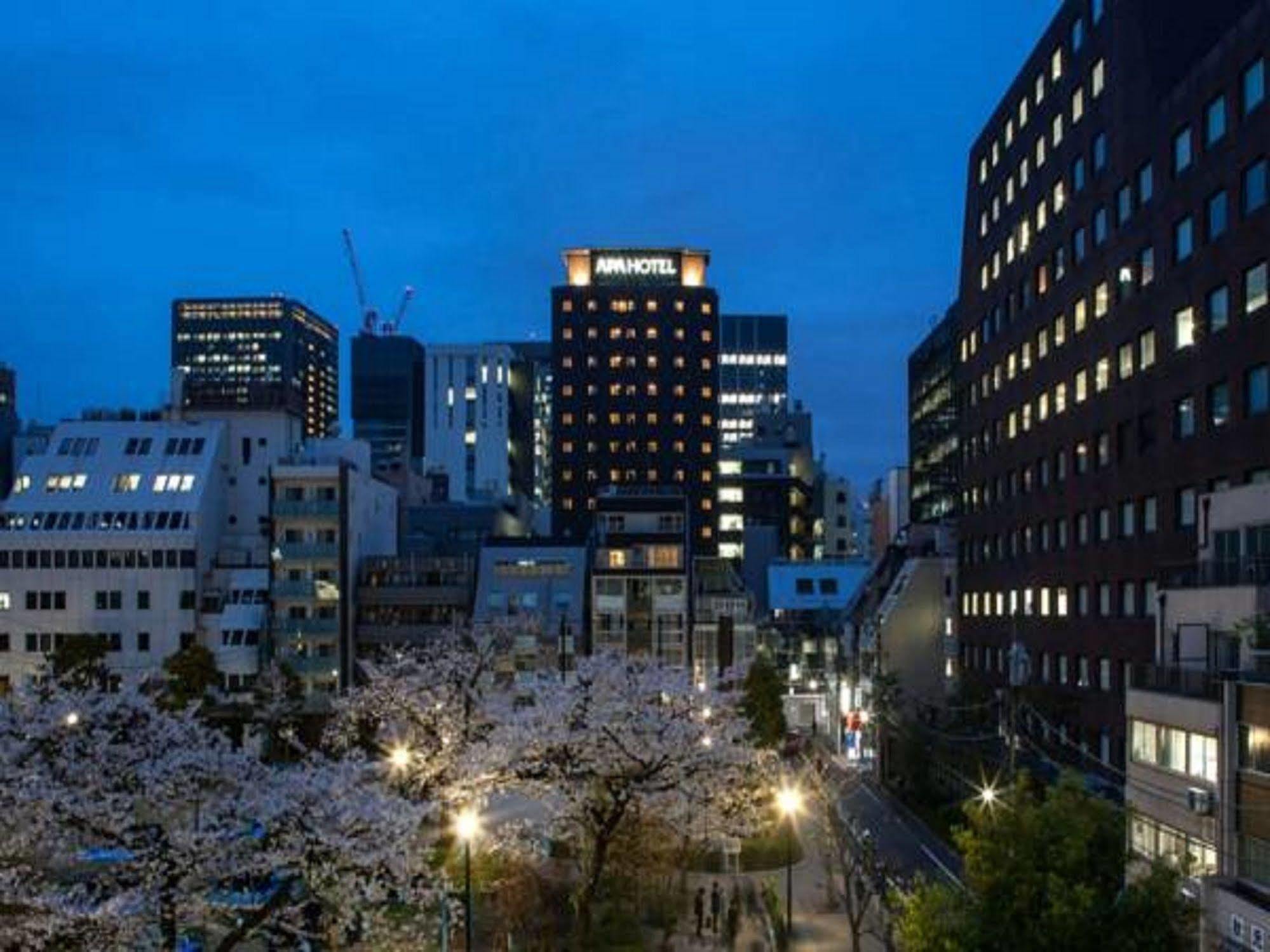 Apa Hotel Shimbashi Toranomon Tokio Buitenkant foto